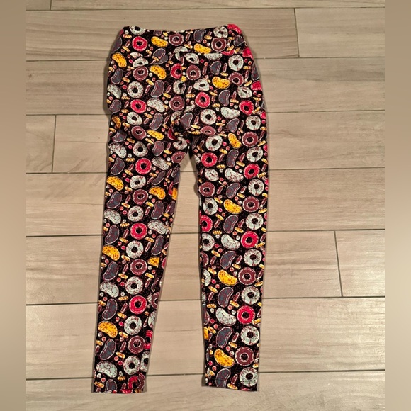 Lula roe Colorful Donut Print Leggings ONESIZE FITS MOST 2-12 women - Picture 2 of 5